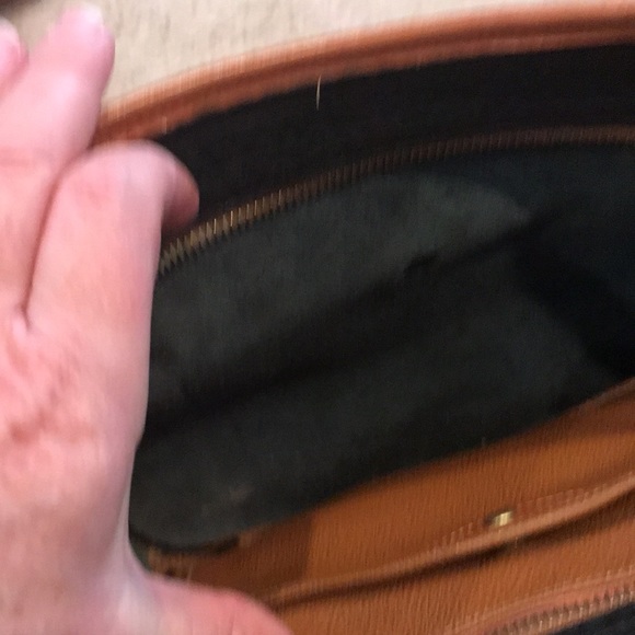 Dooney  Burke - Picture 15 of 16